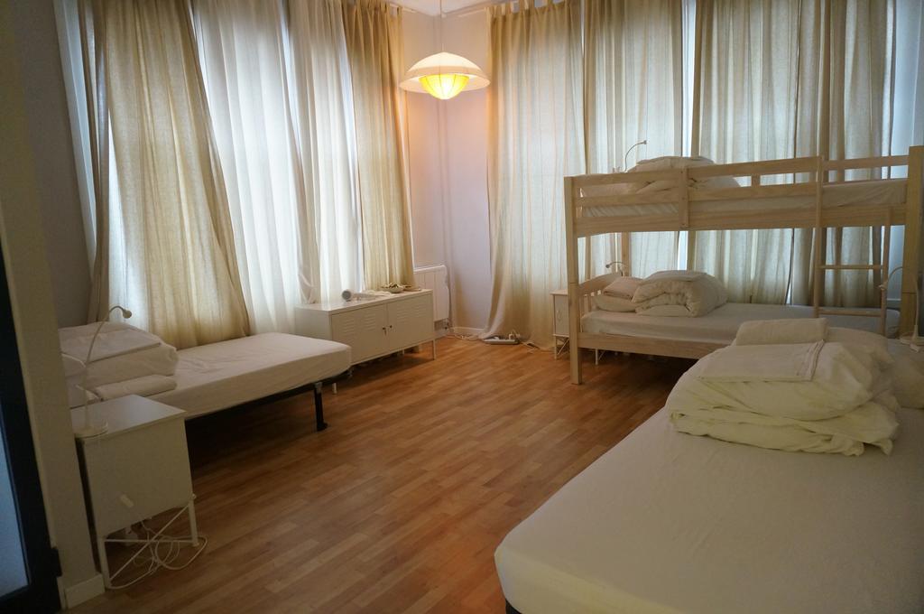Camino B&B บาร์เซโลนา ภายนอก รูปภาพ