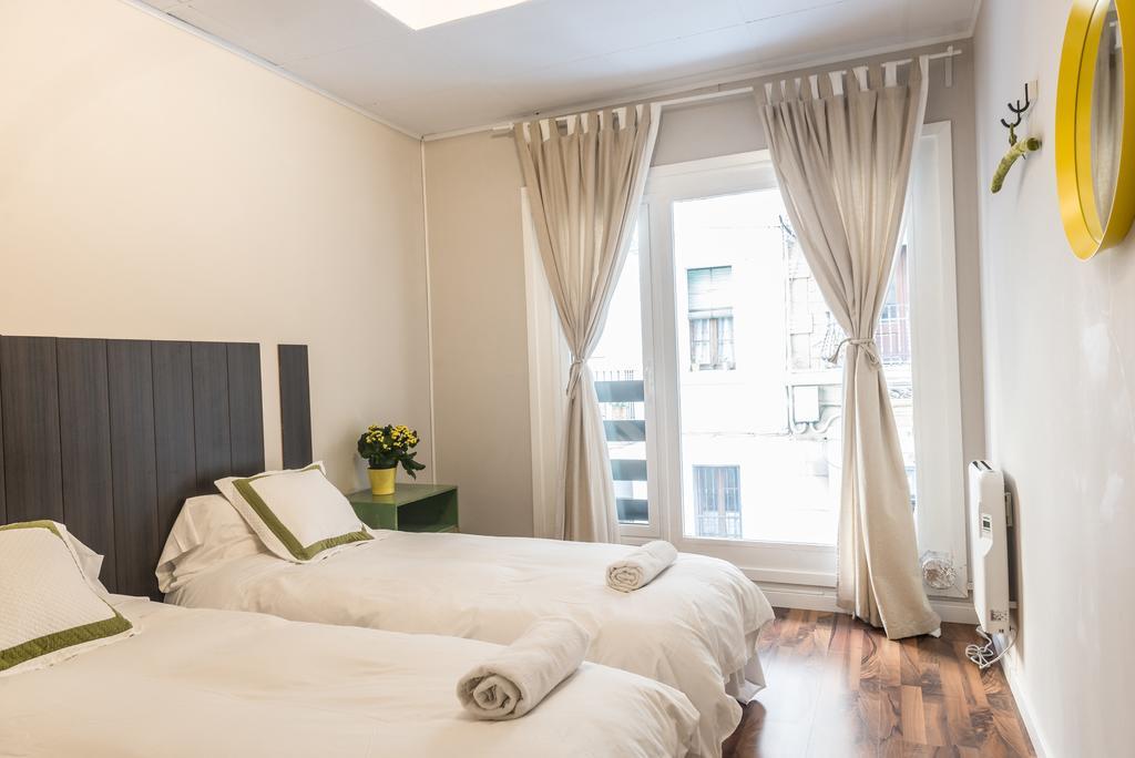 Camino B&B บาร์เซโลนา ภายนอก รูปภาพ